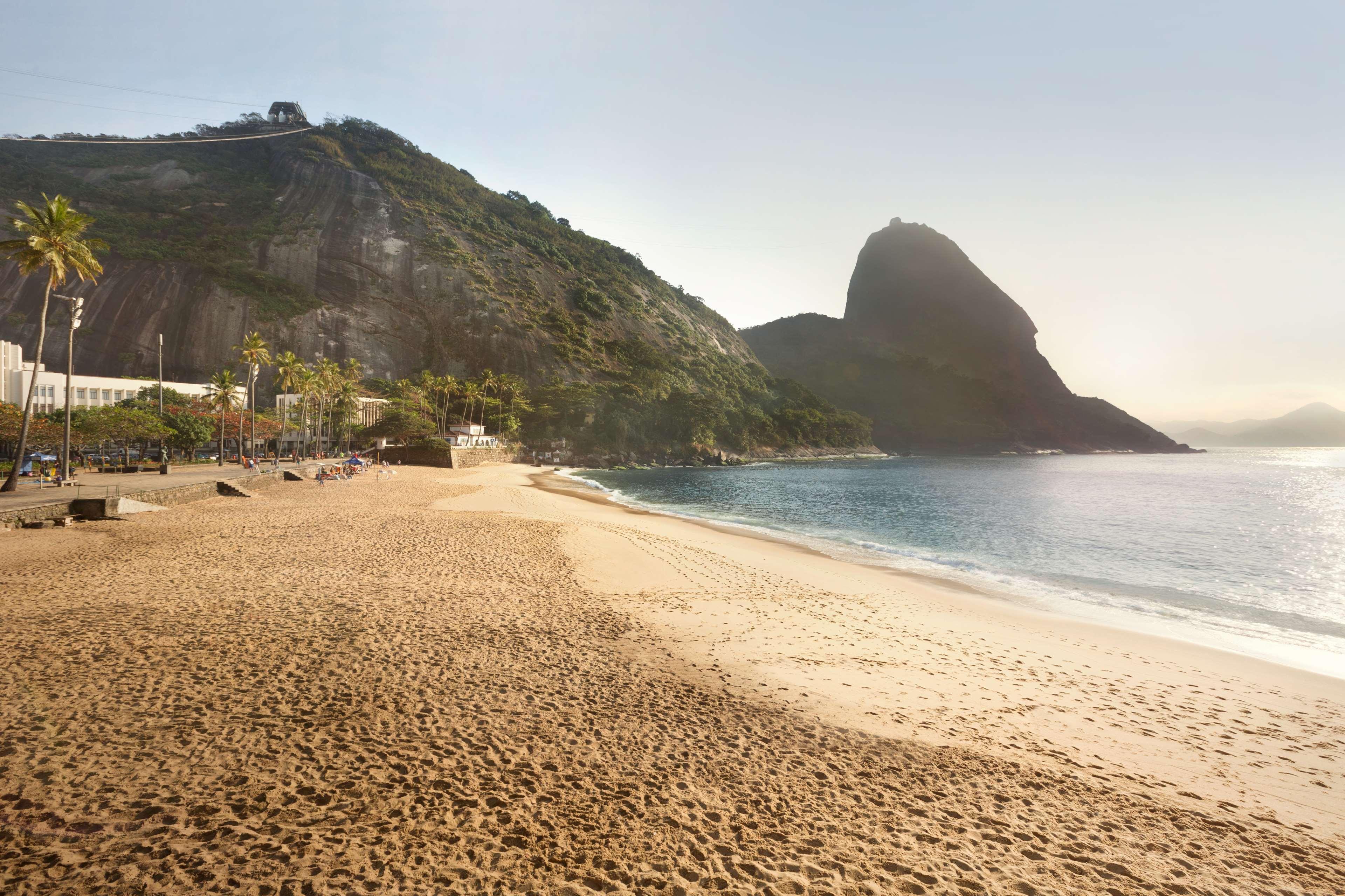 Hilton Copacabana Rio De Janeiro Eksteriør billede Arpoador Beach