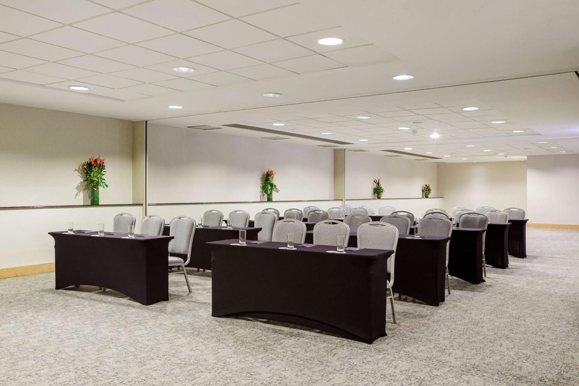 Hilton Copacabana Rio De Janeiro Eksteriør billede Meeting room