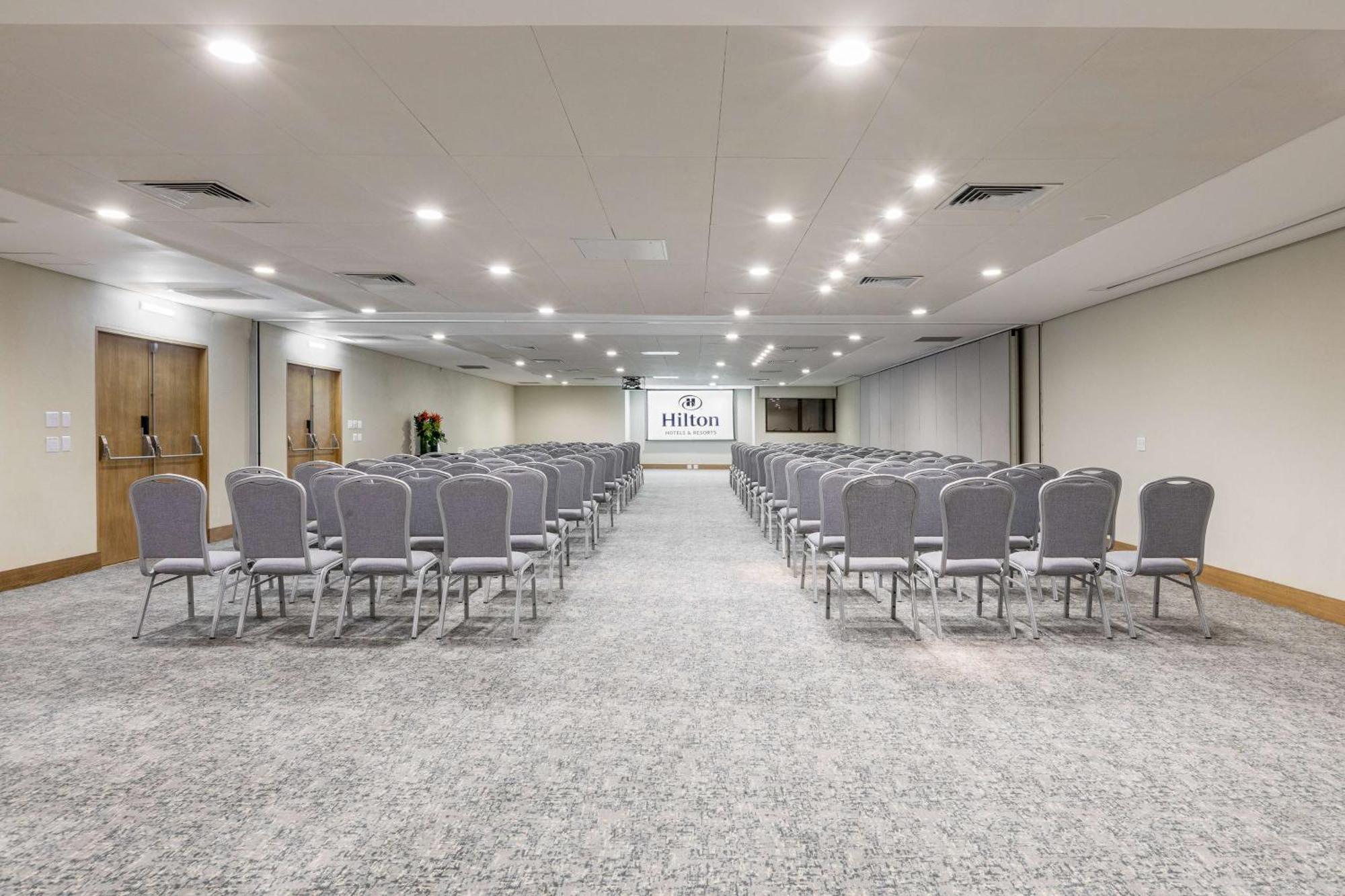 Hilton Copacabana Rio De Janeiro Eksteriør billede Meeting room at Hilton London Heathrow